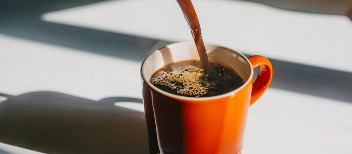Et si le café était l'ami de votre microbiote intestinal ?
